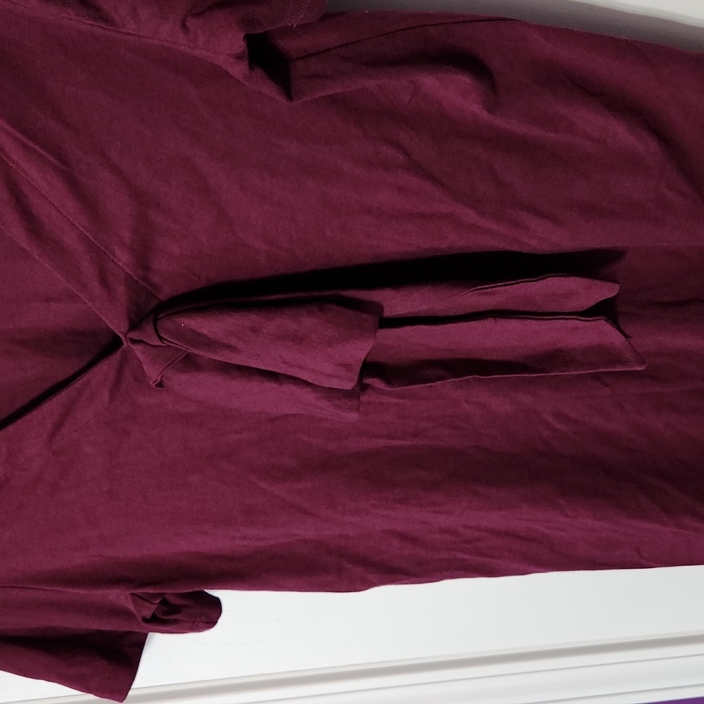 Designer tee - Picture 3 of 6